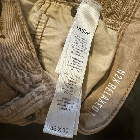 DU/ER Men’s N2X Relaxed Taper Khaki Jeans - Picture 4 of 4